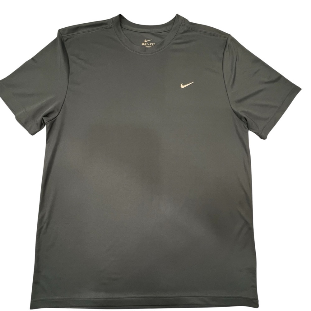 Nike Men's Charcoal Short Sleeve Tee